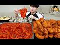ASMR MUKBANG 직접 만든 대왕 국물닭발 떡볶이 허니콤보 양념 치킨먹방! &amp; 레시피 FIRE NOODLES AND Tteokbokki EATING SOUND!