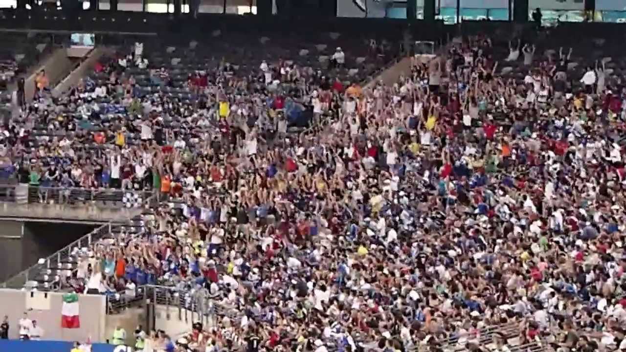 Mexican wave at Met Life stadium YouTube