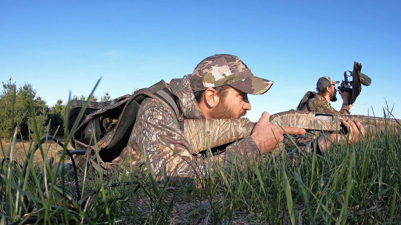 Public Land Turkey Hunting (Taking Down a Wisconsin Gobbler) YouTube