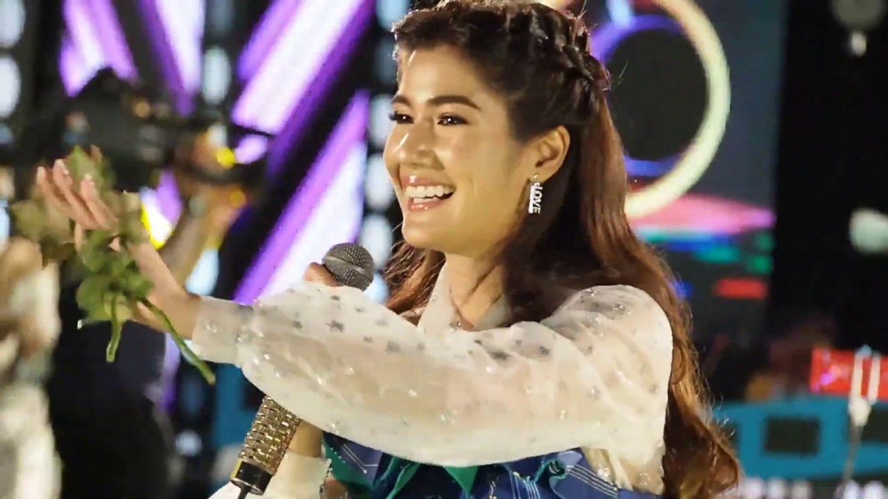[FANCAM] #7สีคอนเสิร์ตออนทัวร์ #โก้พิ้งค์พลอย #พิ้งค์พลอยปภาวดี