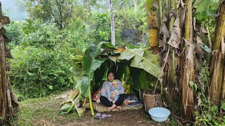 A single mother is evicted from her abandoned home and is now homeless. How will she manage