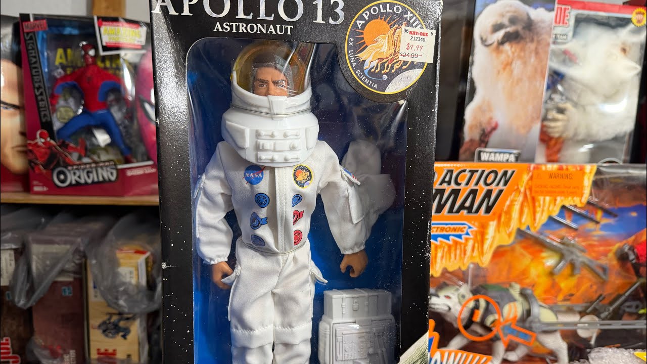 KENNER: APOLLO 13 (1995)ASTRONAUT 12 INCH FIGURE !!! - YouTube