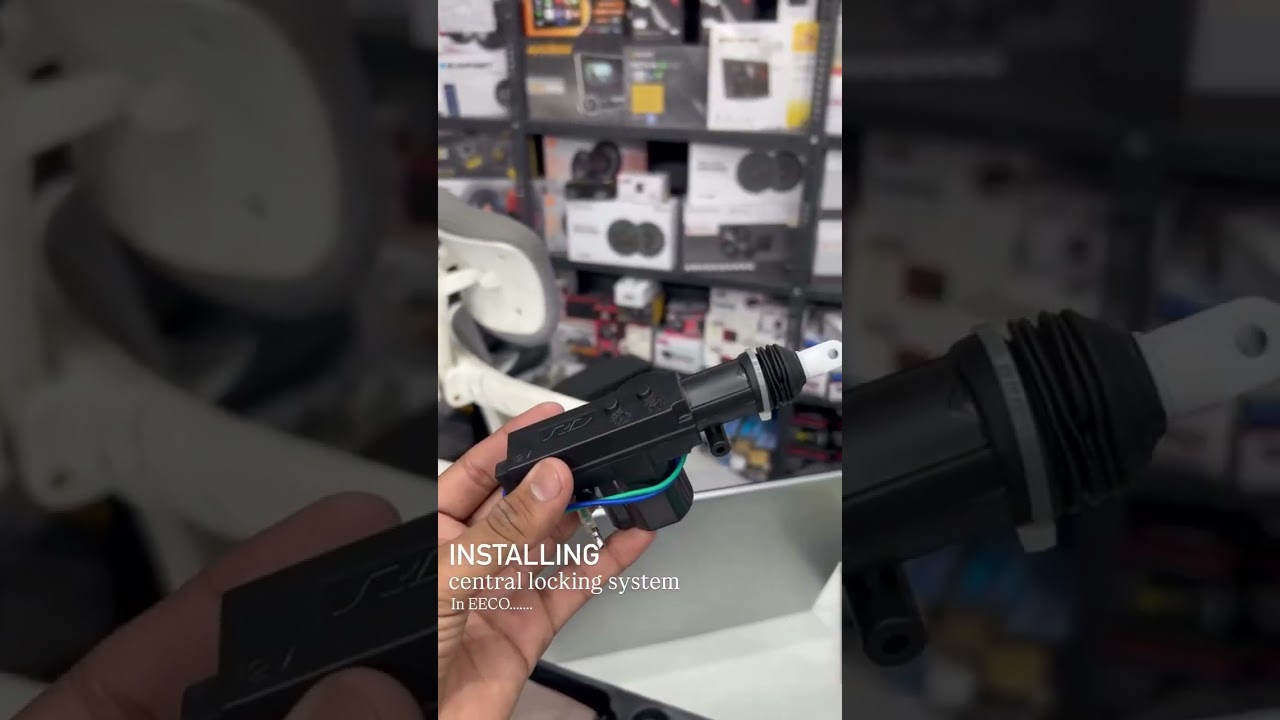 Enhanced convenience and safety for your Maruti Eeco! We’ve installed a Central Locking System 