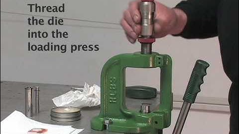 Using the Bullet Tipping Die