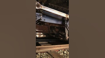 Demonstration of Stephenson Valve Gear at Museum of TOBU Railway Part 2