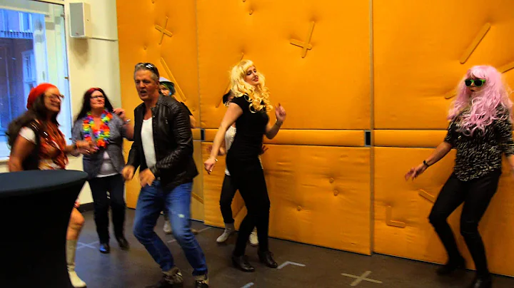 lipdub personeelsuitje grease