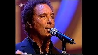 TOM JONES - Delilah (Pavarotti & Friends 2001)