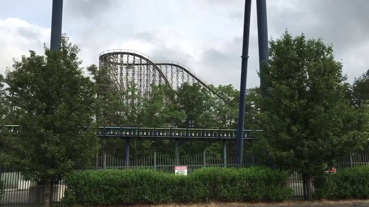 Kingda Ka passing by at 128 miles per hour