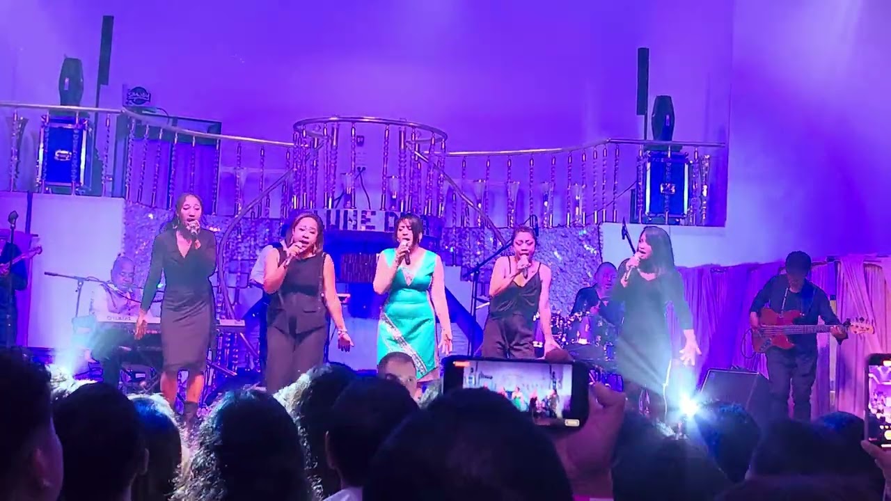 Medley Poopy - 40 ans de scène ( Paris 2023 )