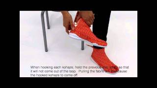 How to wear Jika-tabi (Tabi Shoes)