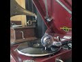 奥田 良三 ♪命かけて只一度♪ 1934年 78rpm record. Columbia Model No G ー 241 phonograph