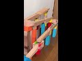 habaくねくねスロープ。小さな大工さん。ビー玉を連続投入の、マーブルランレースで癒し音のASMR