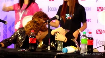 [FANCAM] 121013 KCON - EXO M Q&A
