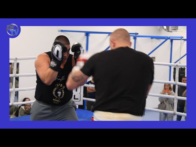 DSTV | VÁR A RING