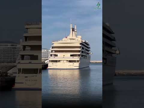 وتجلت لي ع مان