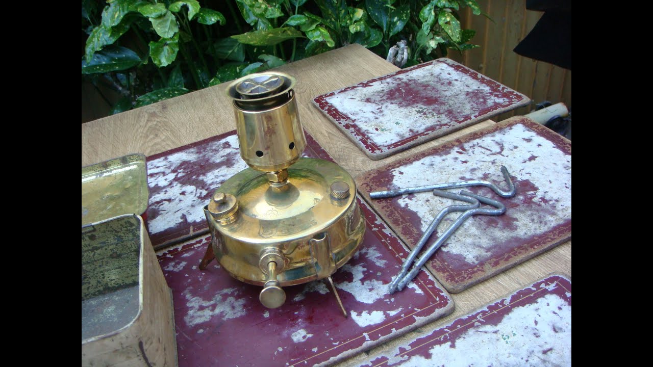 Vintage Primus No 121 Brass camping stove made in Sweden Untested