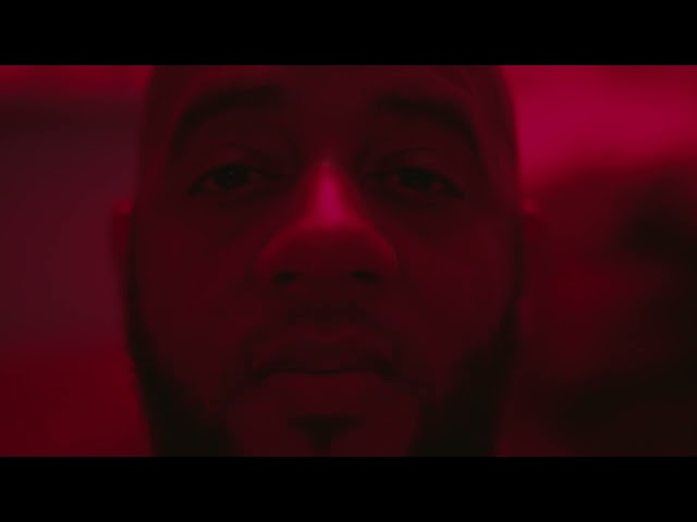 ASMR Commands: "Tell me when it's completely gone - look away"
