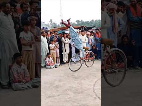 Circus 🎪 Kamal kar deya Log Dakh kar Heran ho gay don't miss #viral #trendingshorts #shortsvideo