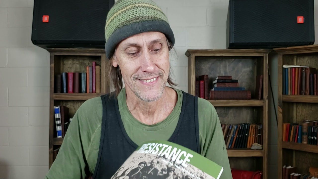 Mr. Pepper Professional Italian Leather Messenger Bag