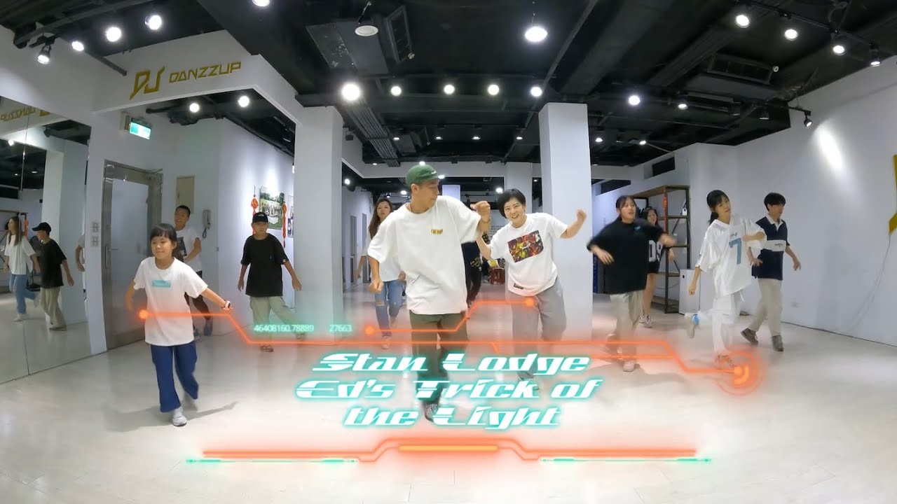 Stan Lodge - Ed's Trick of the Light / 小鹿老師 (週日:HIPHOP中級班) Choreography Stan Lodge - Ed's Trick of the Light / 小鹿老師 (週日:HIPHOP中級班) Choreography
