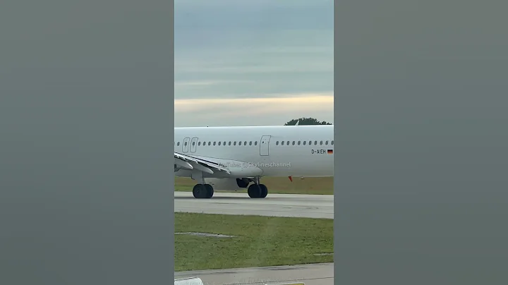 Lufthansa A321 #aviation #airplane #aircraft #airliner #lufthansa #germany #airbus #plane #jet #fly