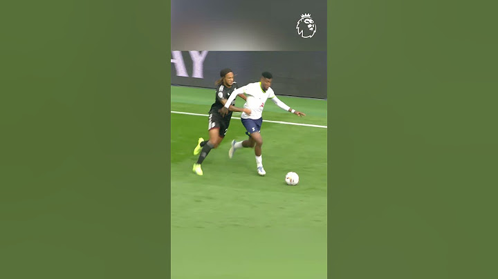 Hojbjerg almost collides with the ref before scoring