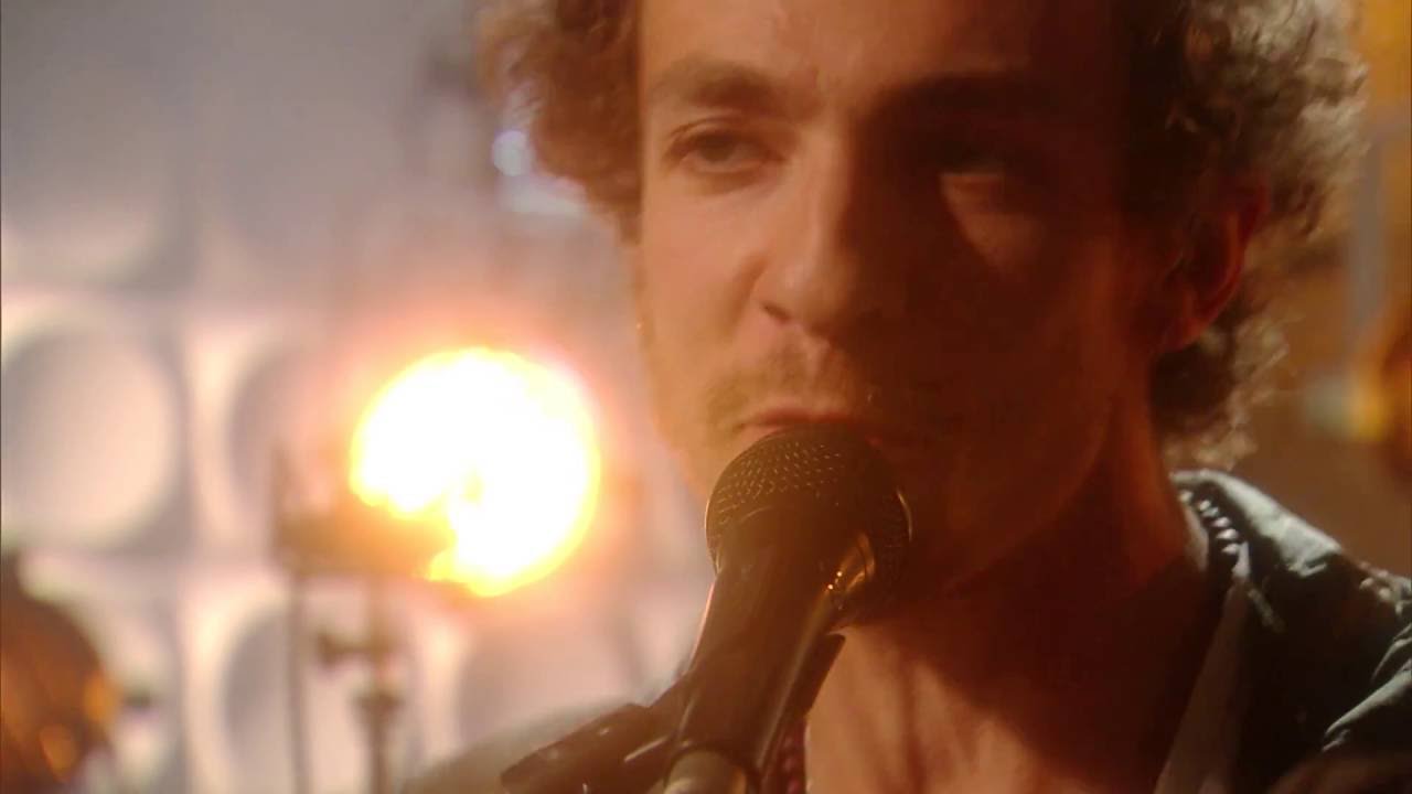 ミステリー ジェッツが英tv番組 Weekend に出演しパフォーマンスを披露 Amass