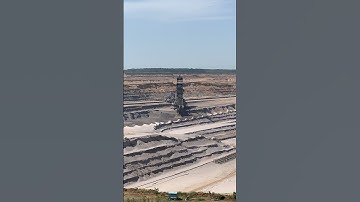 Top Mining Engineer Reveals Best Techniques for Operating Massive Excavators