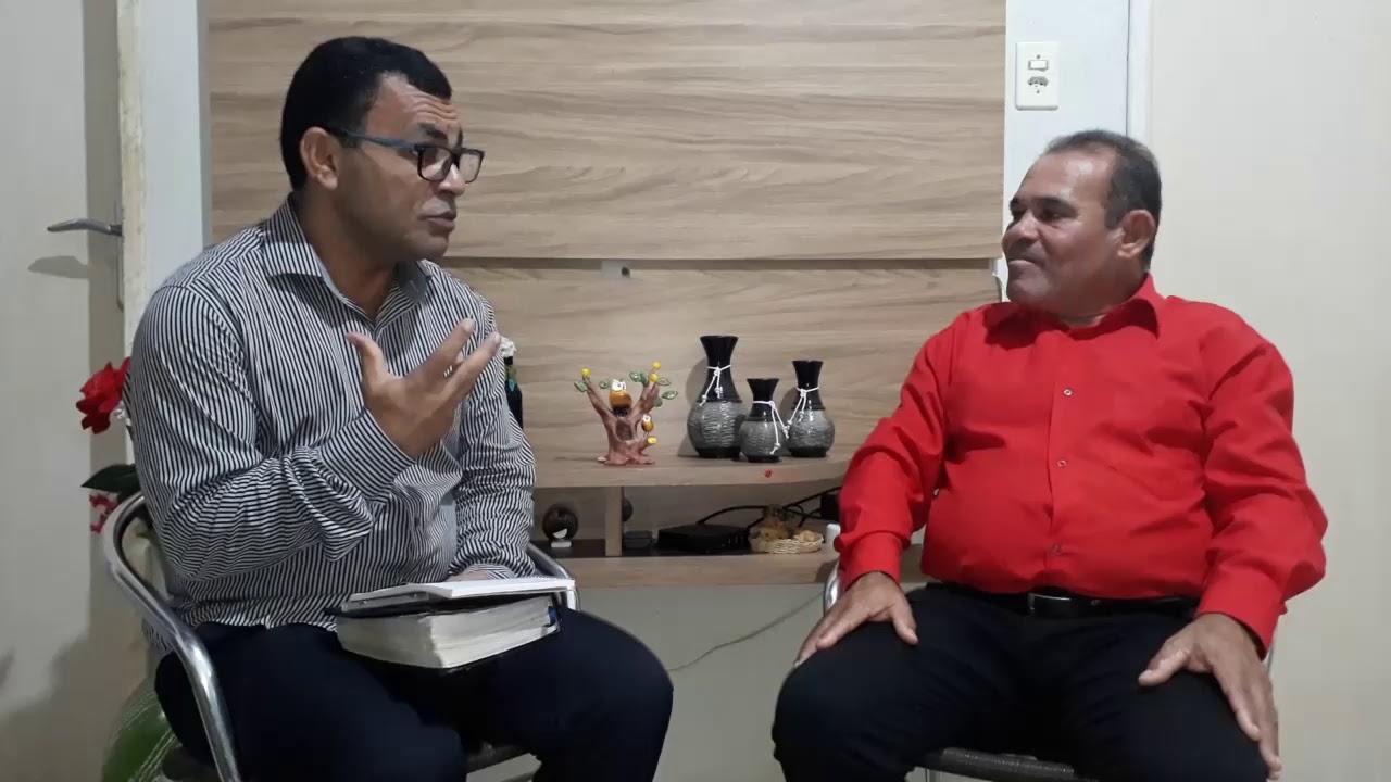 Entrevista com o cantor Toinho de Aripibú