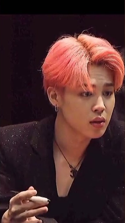 Tatapan Jimin dalam banget 😍 || BTS