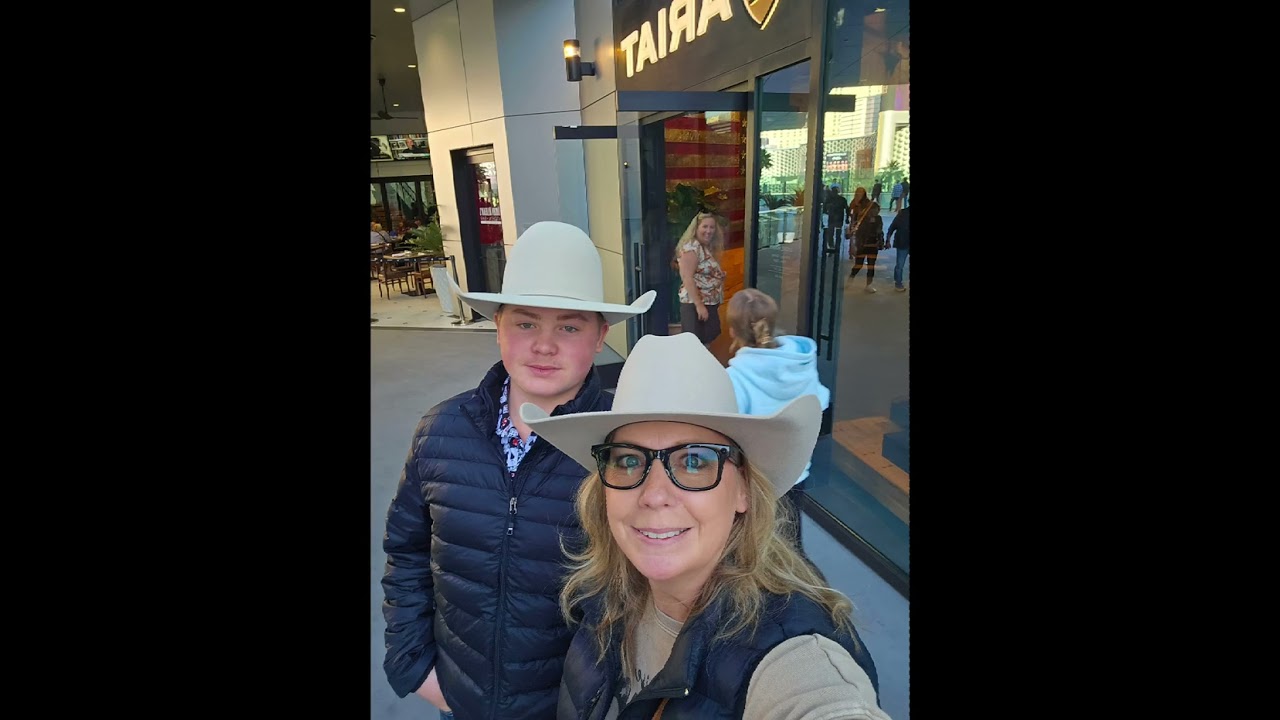 Episode 3 - Broodmare Watch 2 and then on to Vegas. 