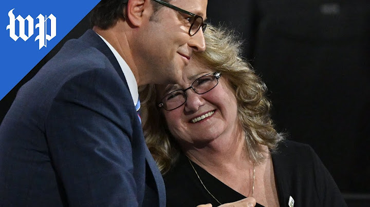 J.D. Vance gives shout-out to his mother