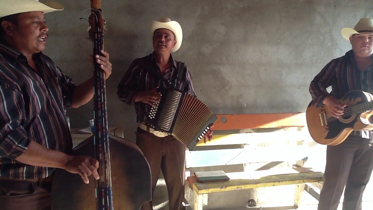 Corridos de los Roldan