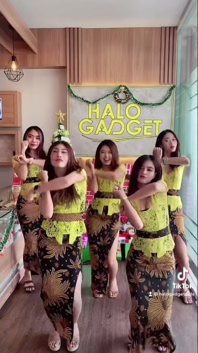 Baby dont go 🎶 💃🏼 #fyp #foryou #halogadgetgirls #viral #reels #reelsinstagram #tiktok