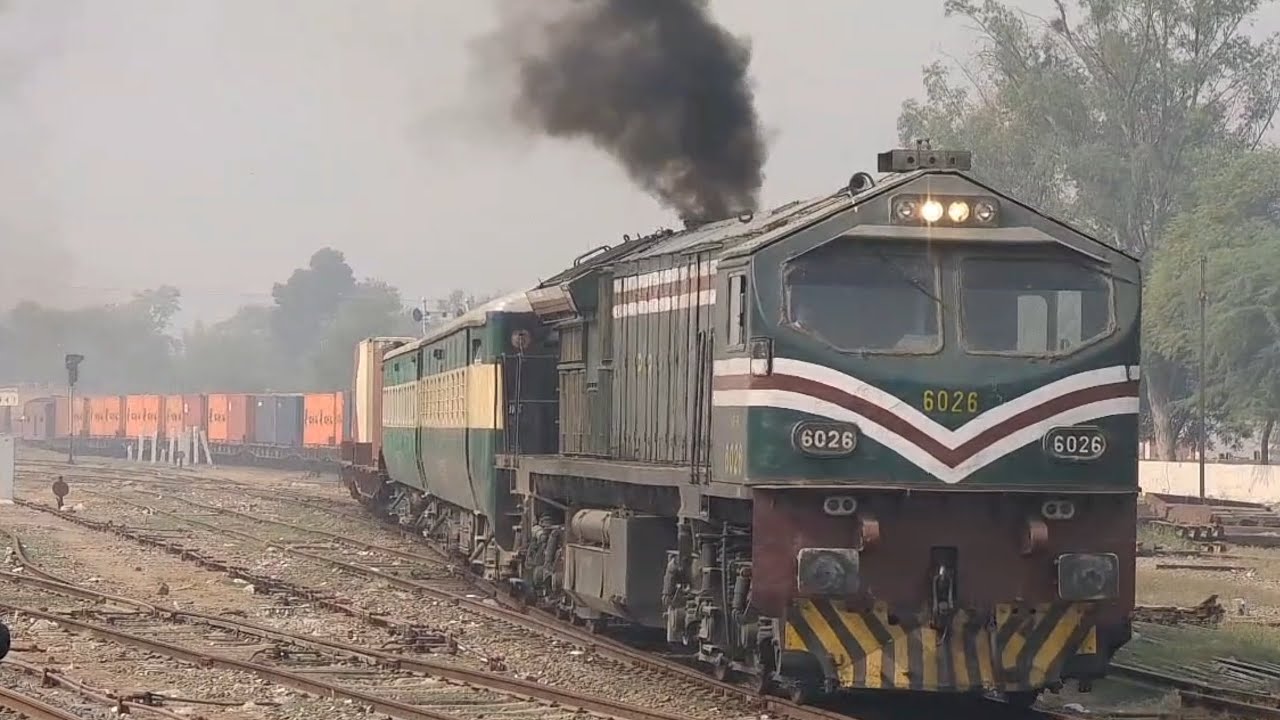 Heavy Black Smoke is Exiting From AGE 30 6026 Locomotive||With Very Long Goods Train 