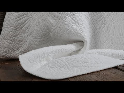 Video: Kumportable at naka-istilong catwalk bed