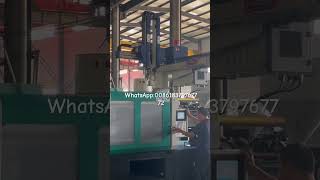 5 axis servo robot arm for HJF240 plastic injection molding machine with servo motor running well