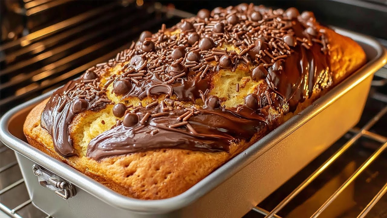 Пирог с 10 ложками! Лучший и самый простой пирог, который тает во рту за 10 минут! Без весов