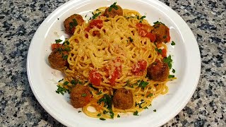 Спагетти с фрикадельками в томатном соусе 🌟 Spaghetti with meatballs in tomato sauce by Awaxess kitchen 296 views 1 year ago 2 minutes, 46 seconds