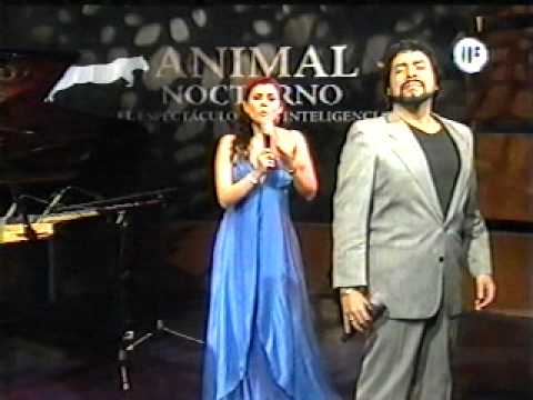 Armando Mora / Carla Lpez Speziale sings Intima by...