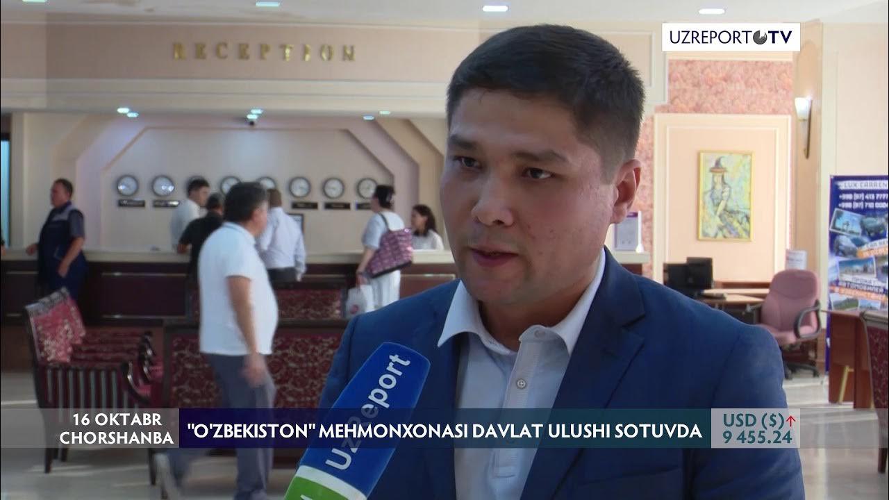 Erkak ish joyida hojatxonada silkinib ketadi.