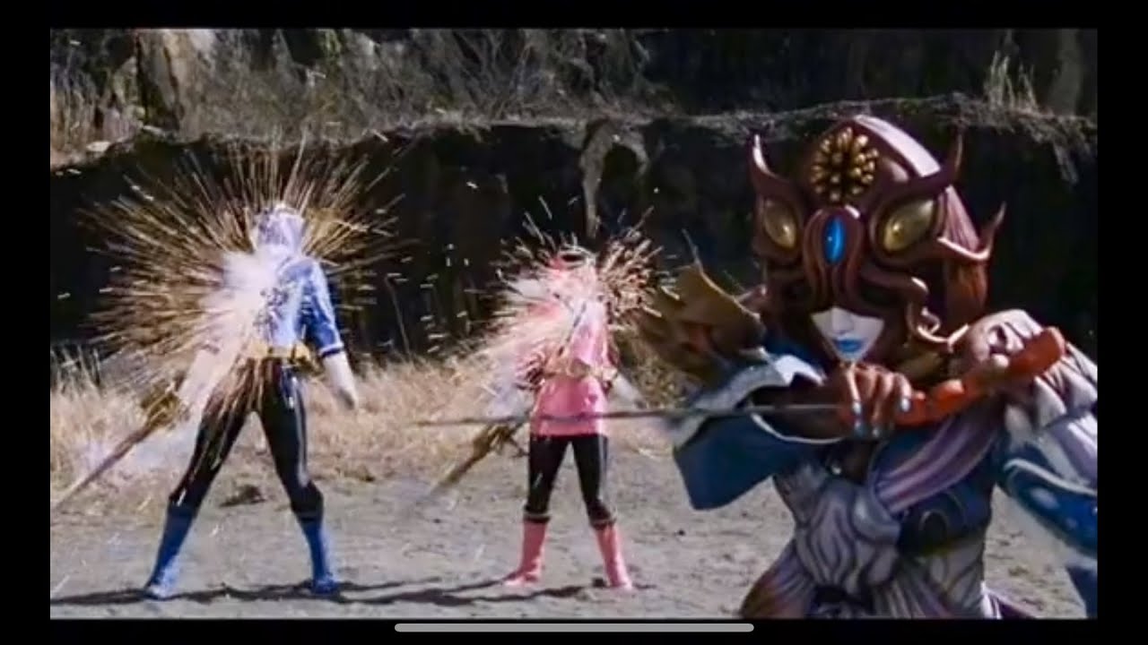 Shinkenger Usukawa Dayu defeats Mako (Shinken Pink) and Ryuunosuke (Shinken Blue)