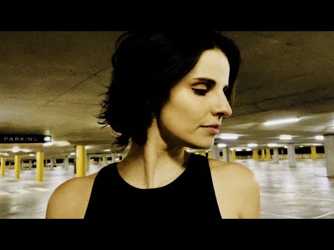 Imogen Clark - Nonchalant (Official Music Video)