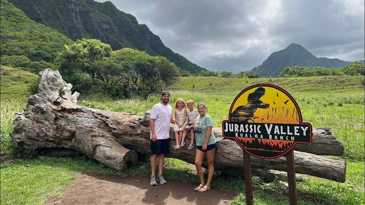 Kualoa Ranch Hollywood Movie Sites Tour 🦖🦕🎥 - YouTube