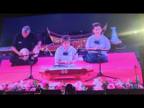 เพลงยะวาเล็ก 2ชั้น                                  เด็กหญิงชลันธร ผลเพิ่ม  รร.วัดธรรมนาวา -  เพลงยะวาเล็ก 2ชั้น                                  เด็กหญิงชลันธร ผลเพิ่ม  รร.วัดธรรมนาวา
