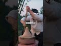 LIHAT BAGAIMANA TANAH MERAH BERUBAH MENJADI KRISTAL HIJAU (LONGQUAN CELADON)