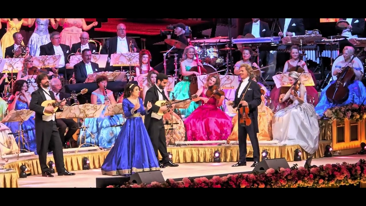 André Rieu & Johann Strauss Orchestra & Christina Petrou - Συρτάκι ...