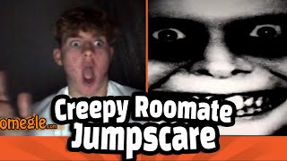 Omegle JUMPSCARE PRANK - Creepy Roomate