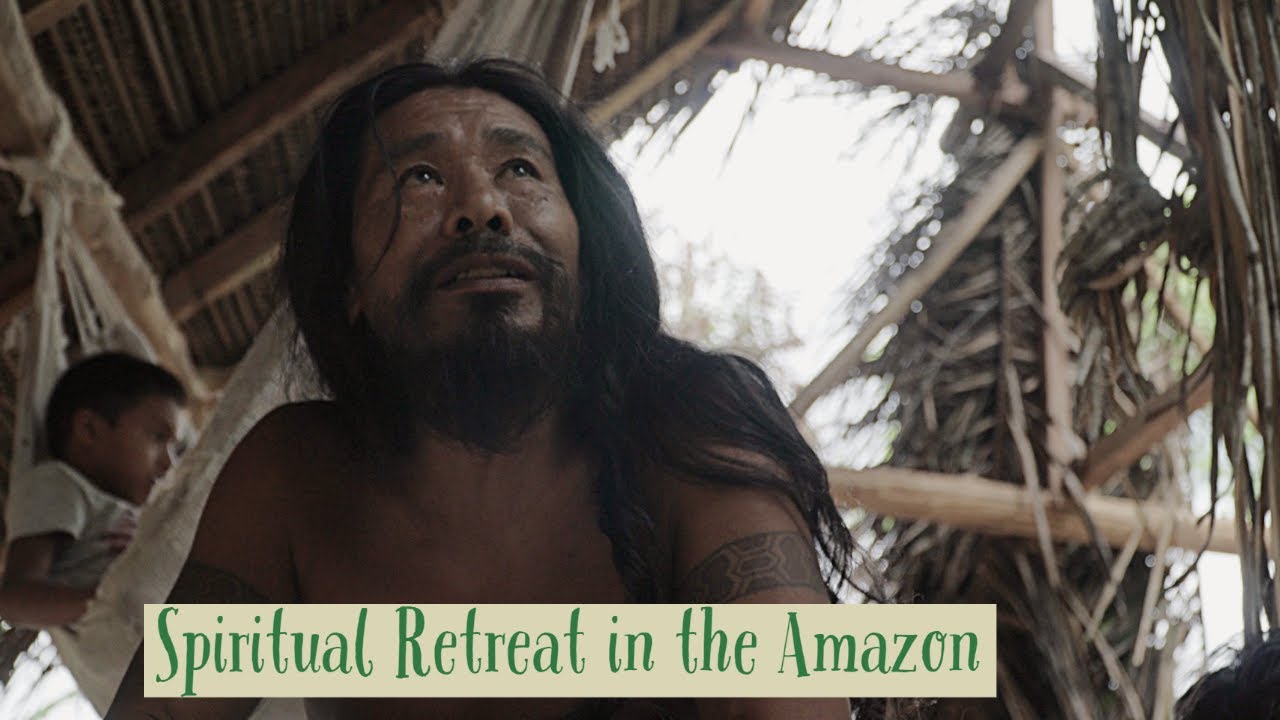 Muká dieta retreat in the Amazon with indigenous Shaman Txana Ixã Huni Kuin.