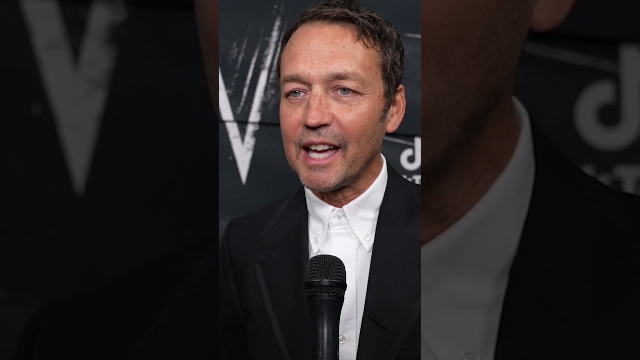 Director Rupert Sanders Applauds Stellar Cast at 'The Crow' Premiere